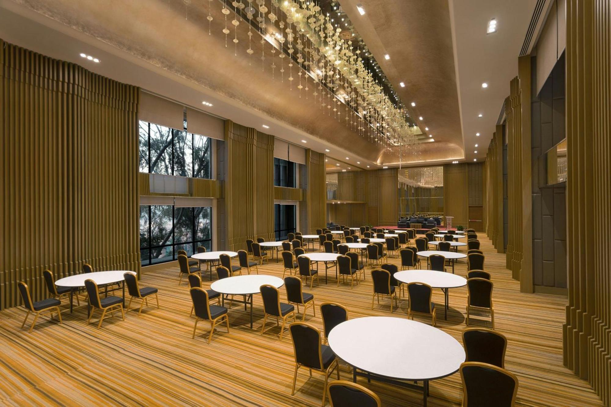 Aloft Kathmandu Thamel Hotel Exterior photo